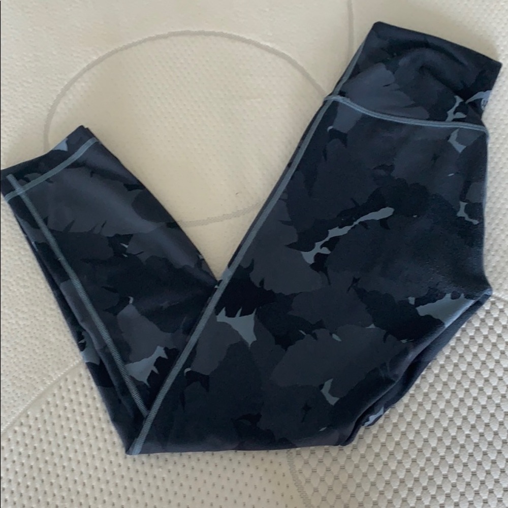 Lululemon Wunder Under